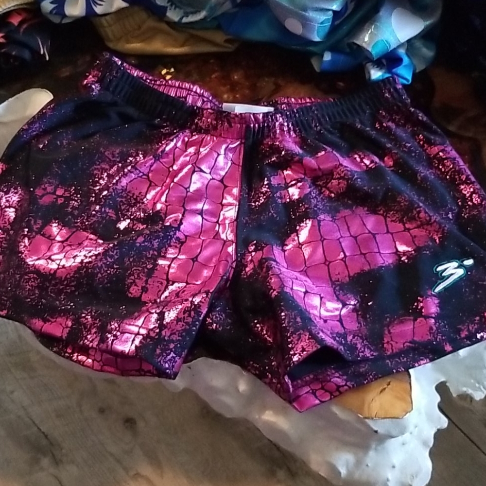 New 3° Pink Black Snake Metallic Festival Shorts